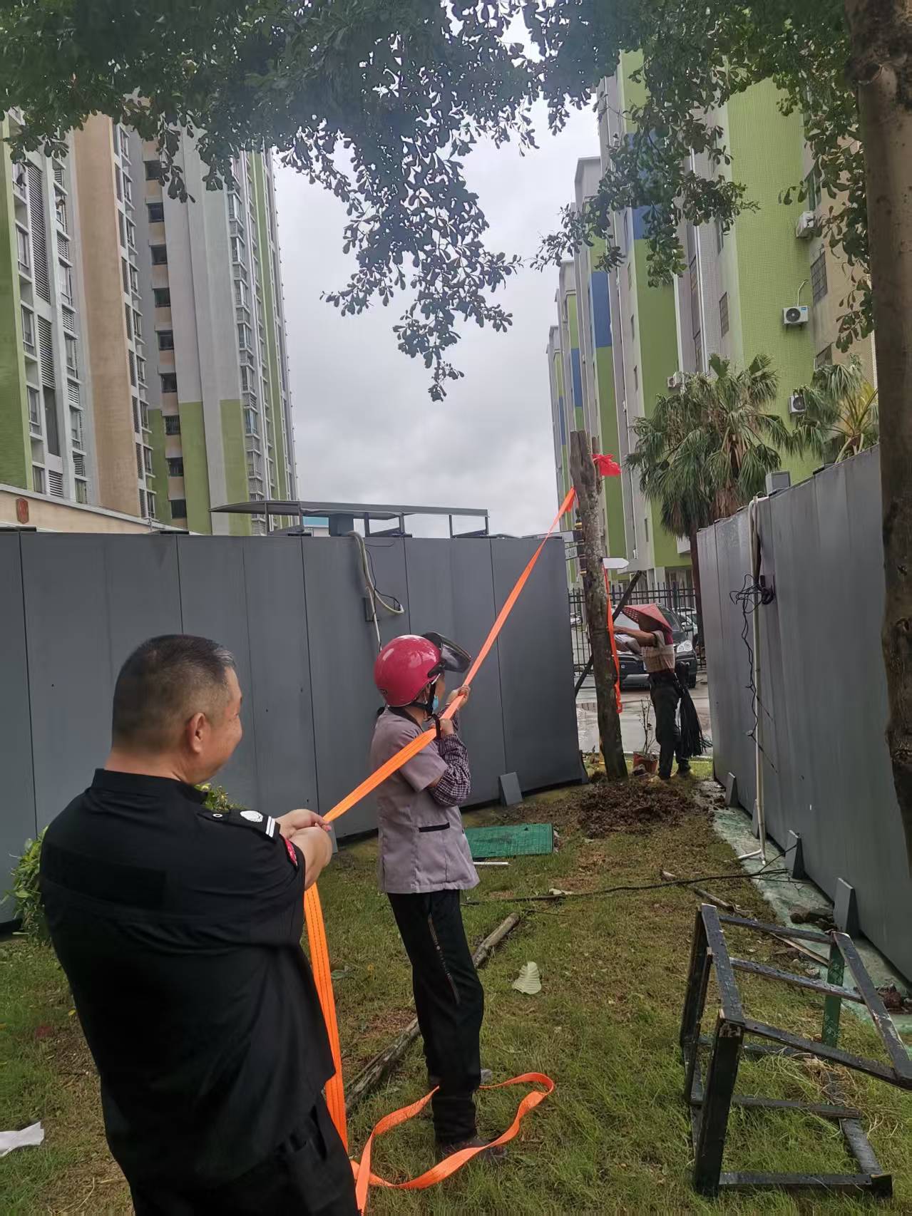 全力推進(jìn)公租房臺(tái)風(fēng)災(zāi)后復(fù)產(chǎn).docx_6